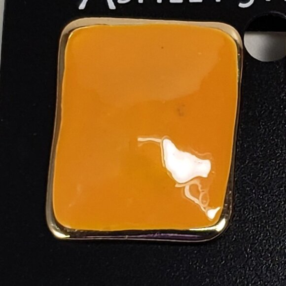 Fashionable Women's ASHLEY STEWARD Polished Gold-Tone Orange Clip-On Earrings - Picture 3 of 6